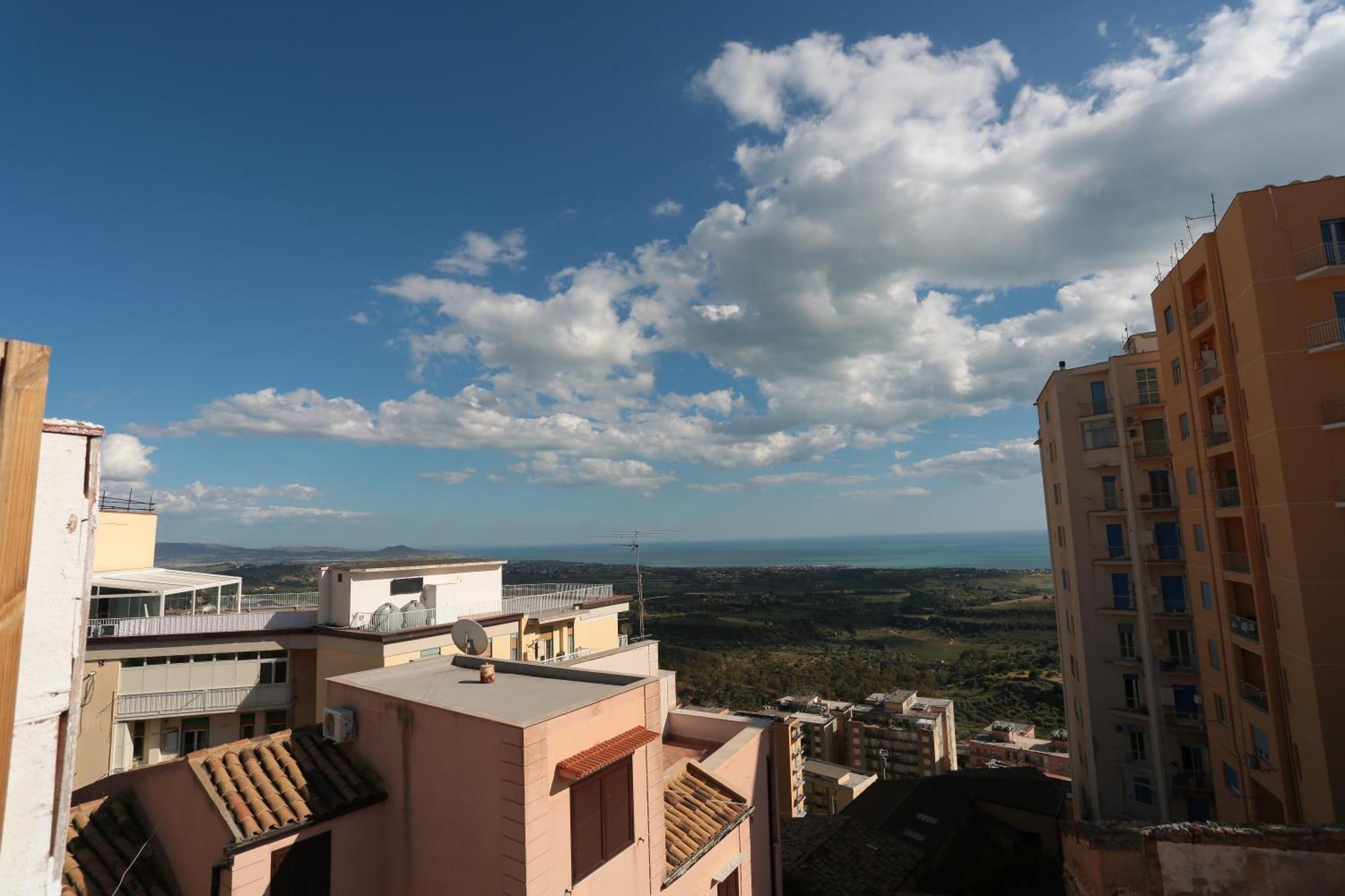 Oikia Atenea Automatic Rooms Agrigento Bagian luar foto